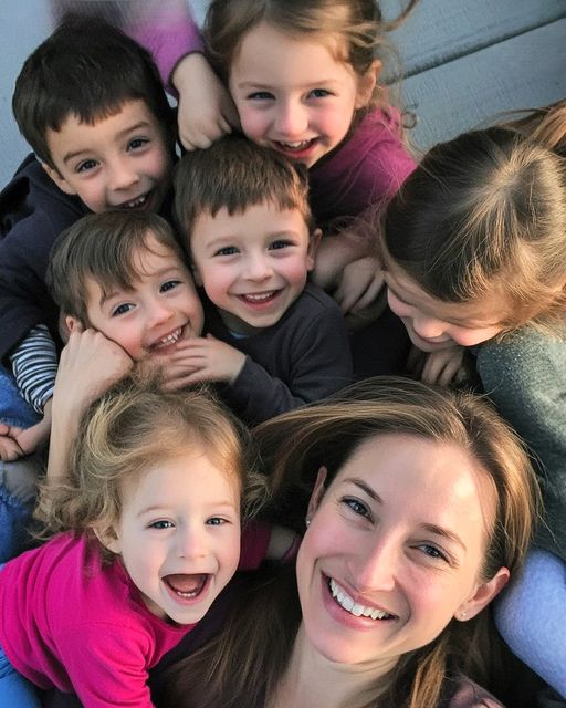 Entitled Parents Demand $1000 from Nanny for Vacation Plane Tickets – The Lesson They Learned Was Harsh