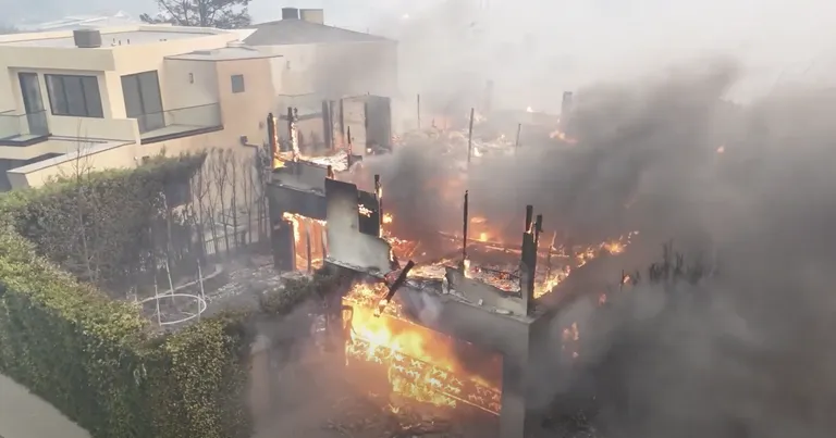 Photos of 13 Celebrity Houses & Neighborhoods Burned to the Ground by LA Wildfires…