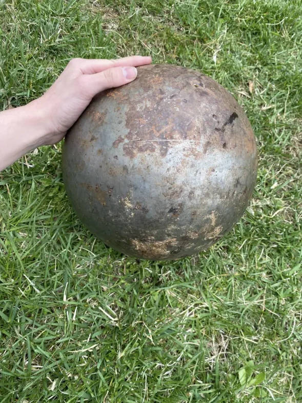 A Mysterious Giant Object Found in the Creek—No One Knows What It Is!