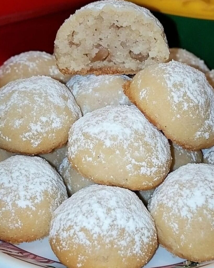 Buttery Pecan Snowball Cookies Recipe